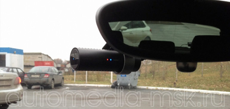 Скрытая установка видеорегистратора на BMW 4