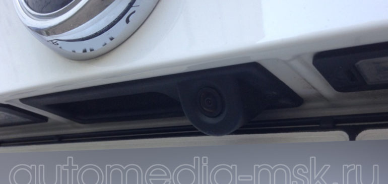 Установка парковочной камеры на BMW X3